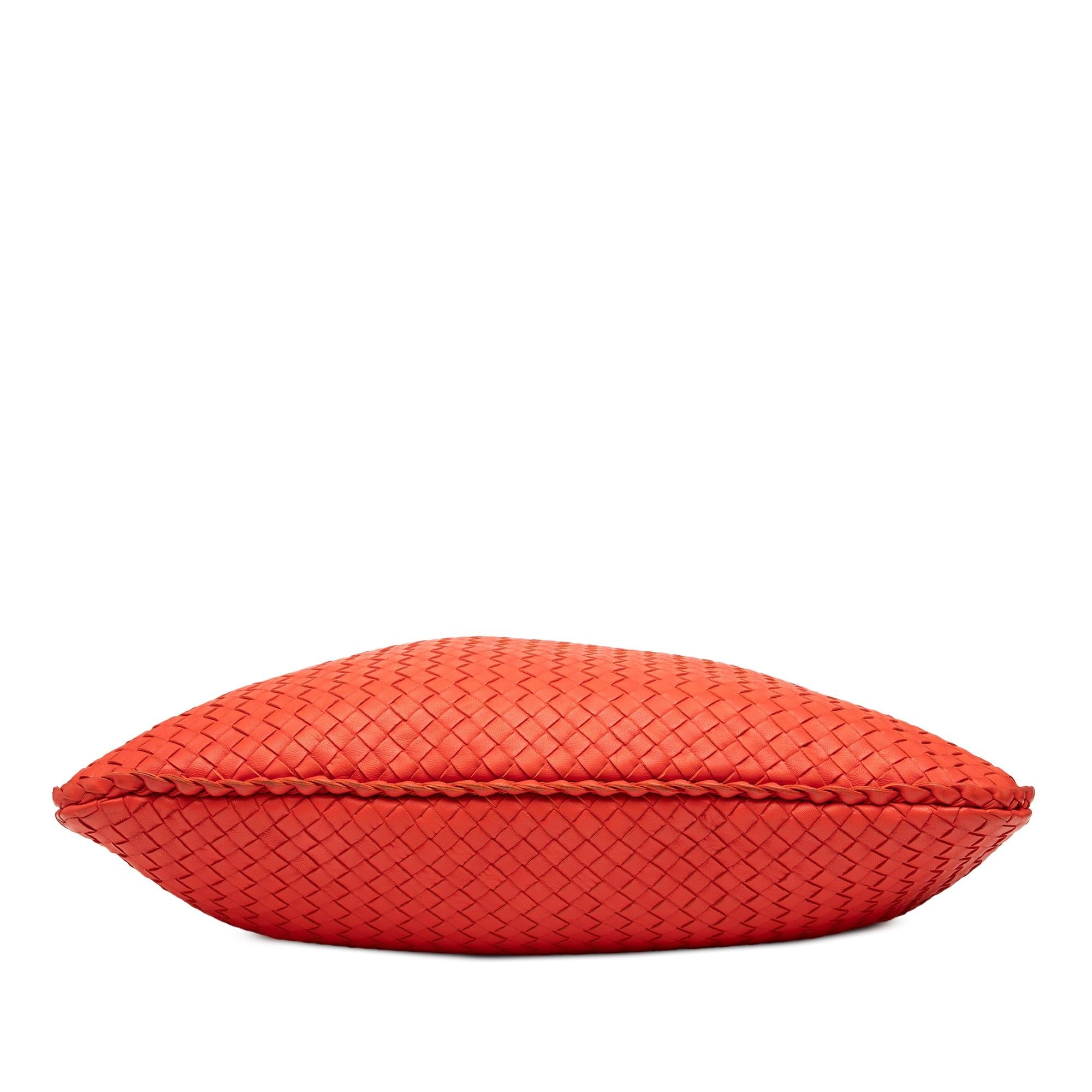 Bottega Veneta Medium Nappa Intrecciato Veneta Hobo - Image 3