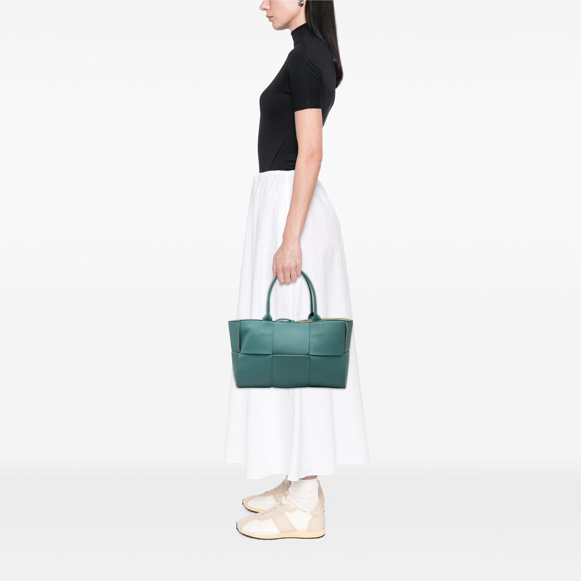 Bottega Veneta Medium Nappa Maxi Intrecciato Arco Tote - Image 5