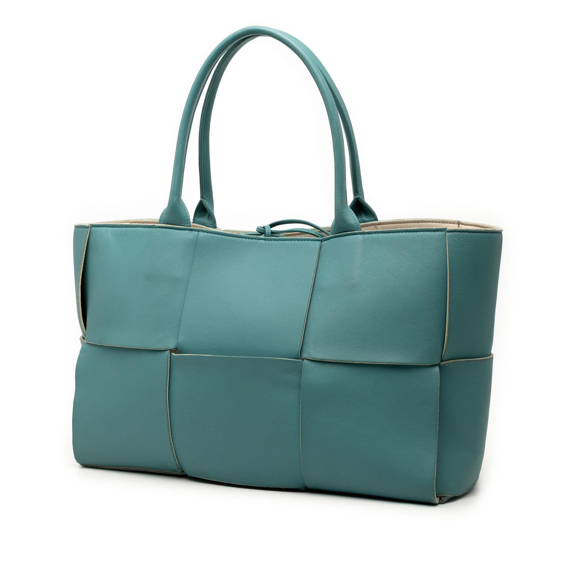 Bottega Veneta Medium Nappa Maxi Intrecciato Arco Tote - Image 2