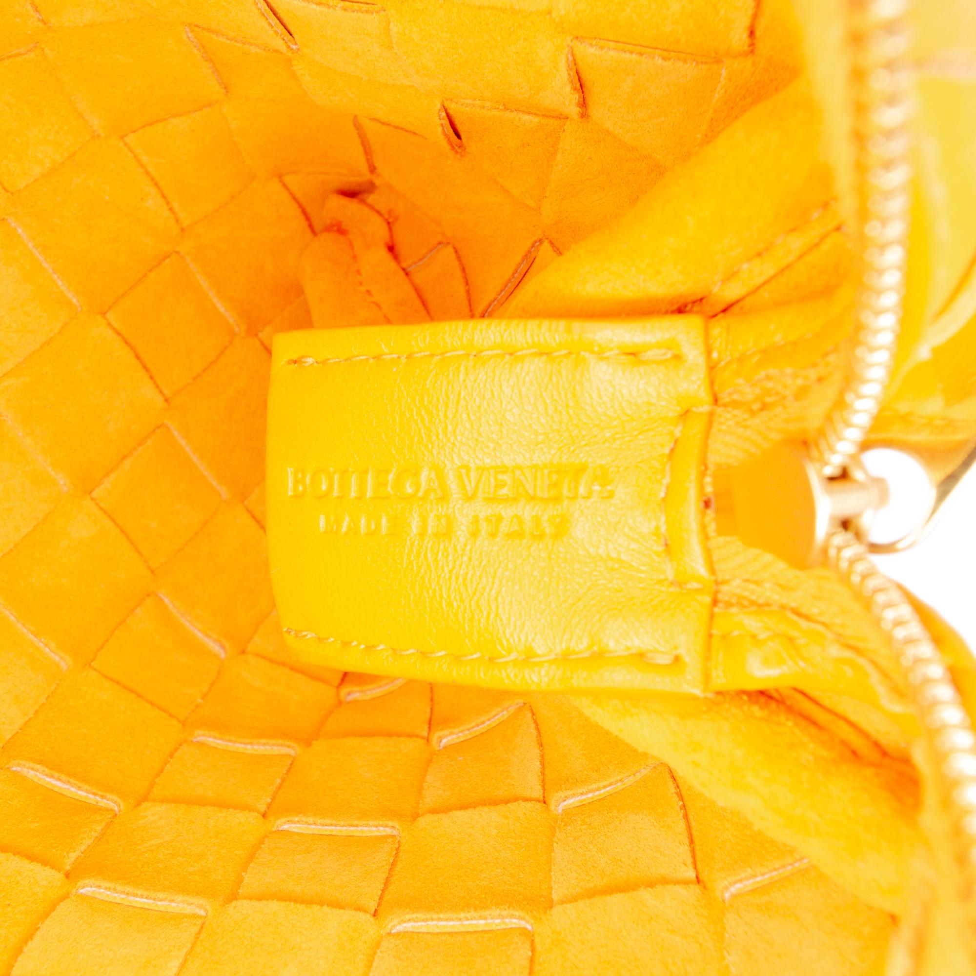 Bottega Veneta Mini Lambskin Intrecciato Loop Camera Bag - Image 6