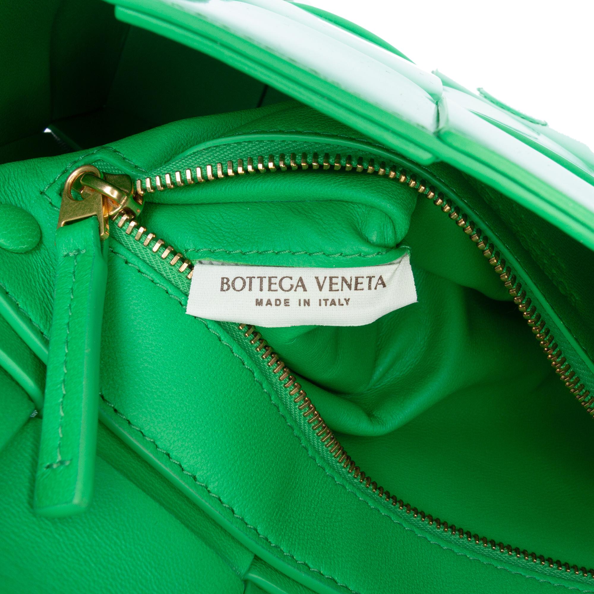 Bottega Veneta Patent Intrecciato Cassette Crossbody - Image 7