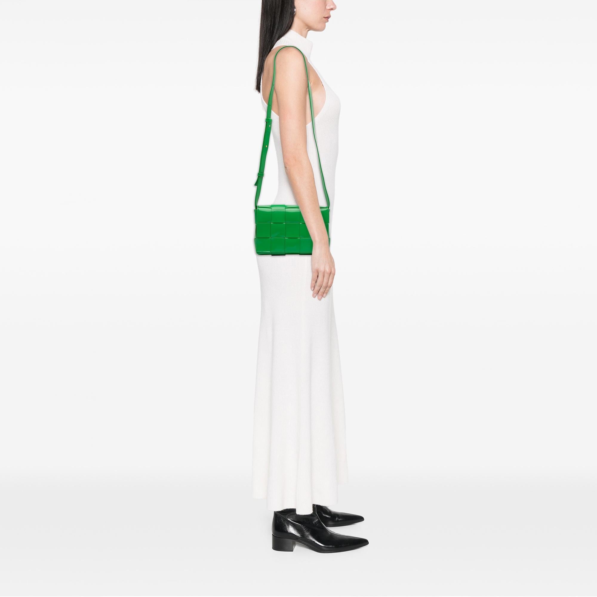 Bottega Veneta Patent Intrecciato Cassette Crossbody - Image 5