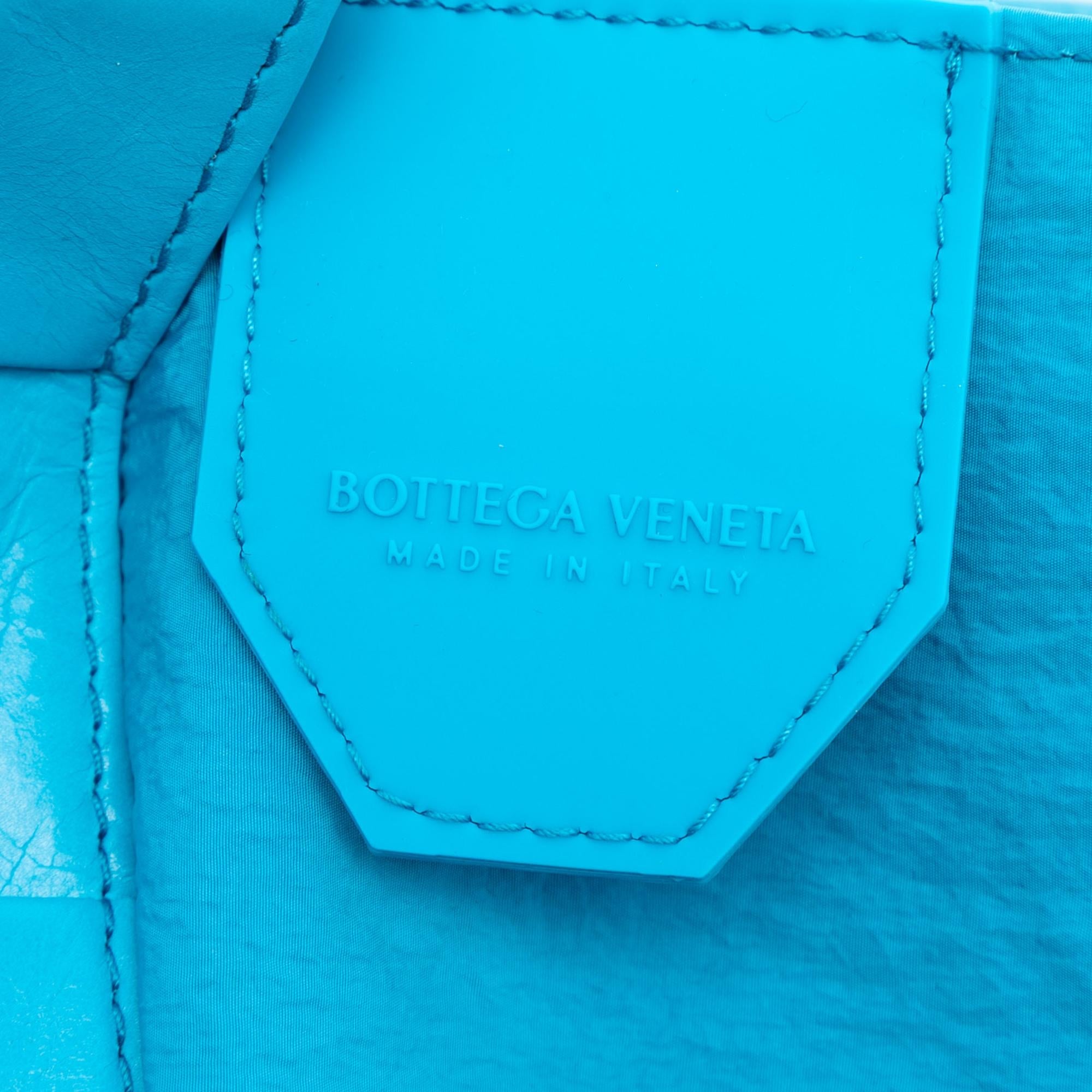 Bottega Veneta Small Paper Calfskin Intrecciato Cassette Crossbody - Image 6