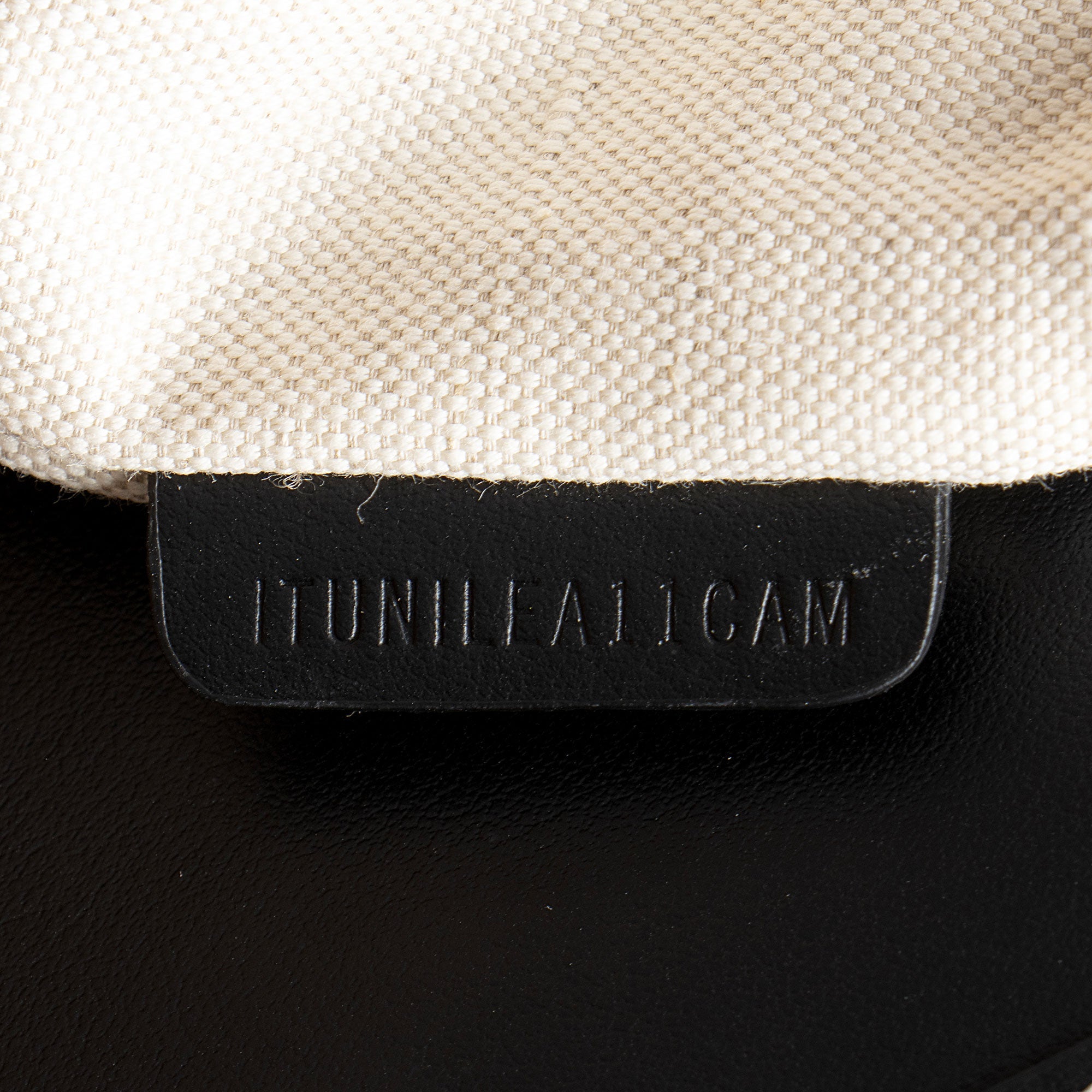 Burberry Canvas Horseferry Medium Pocket Tote - Image 6
